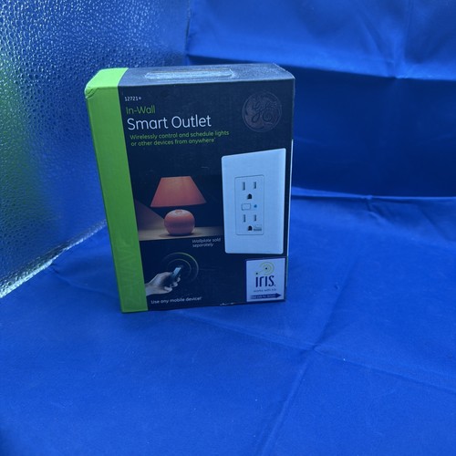 Smart outlet wall - outlet, in-wall